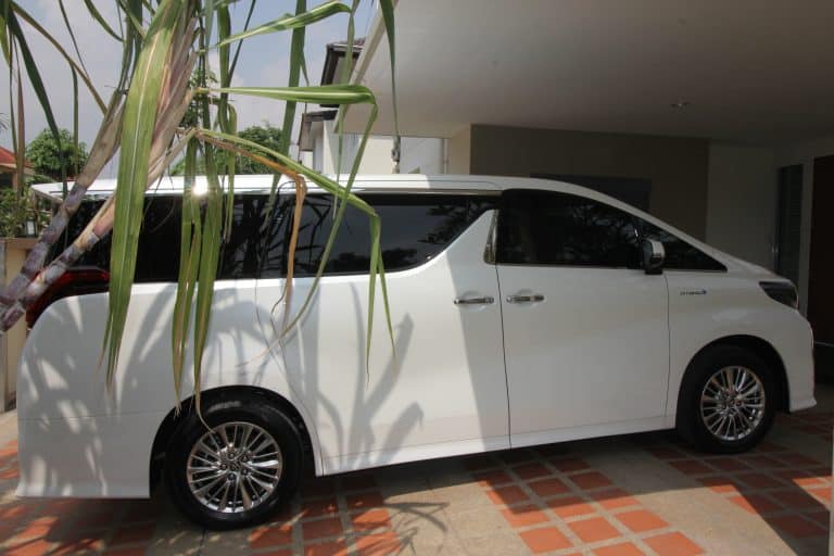 toyota alphard for rent | car rental